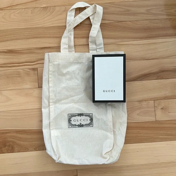 Gucci GG Marmont Card Case - Picture 3 of 12